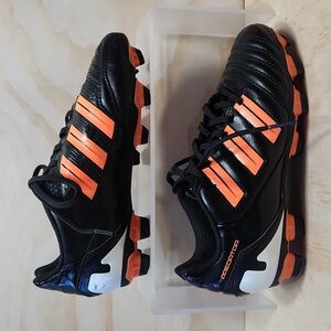 Adidas Predator Soccer Traction Firm Ground Cleats Youth 2.5 Black Orange White